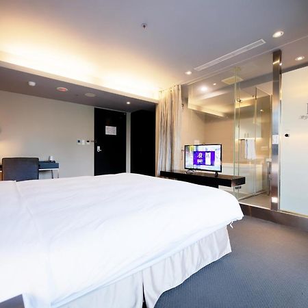 Myhotels 14 The Top One 台北市 エクステリア 写真